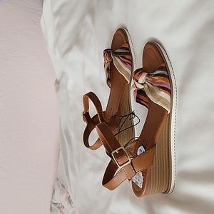 Coconuts by matisse Shoes Size: 8 1/2